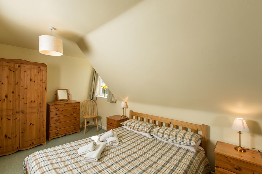 Saint Martin Le Douit Farm Self Catering 빌라 외부 사진