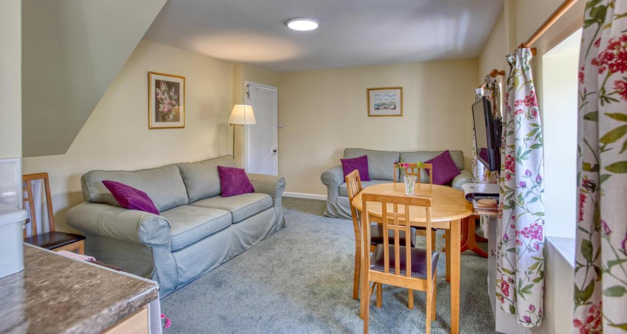 Saint Martin Le Douit Farm Self Catering 빌라 외부 사진